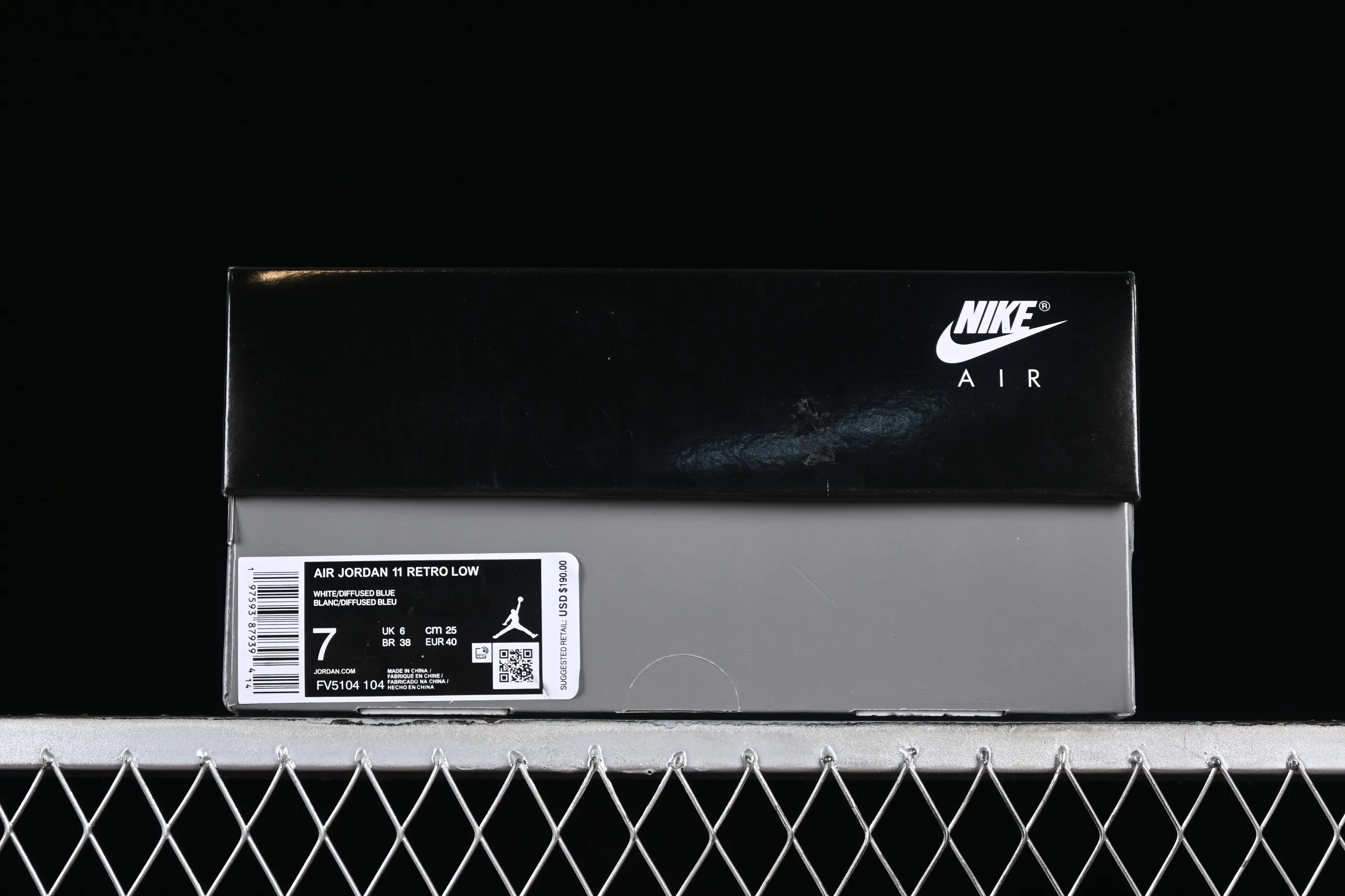 All categories Air Jordan Jordan series basketball shoes Air Jordan 11 F version Air Jordan 11 Low "Diffused Blue" AJ11 Joe 11 navy blue genuine carbon FV5104-104